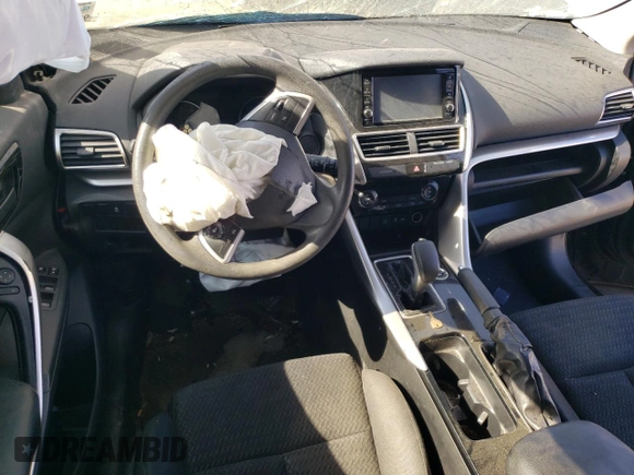2019 Mitsubishi Eclipse Cross ES z VIN JA4AT3AA8KZ032465, wystawiony jako Copart lot #47241145 z przebiegiem 118 301 mil mil oraz Szkoda całkowita • Salvage title. Historia ofert i sprzedaży dostępna na DreamBid. Obrazek 8.