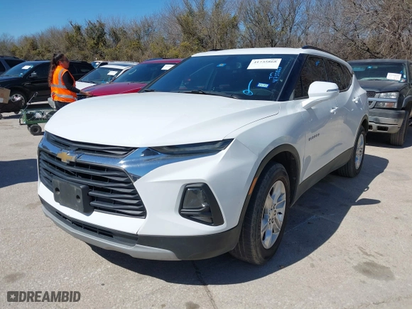 2020 Chevrolet Blazer LT with VIN 3GNKBBRA0LS678651, listed as a IAAI auction lot 41735868 with 110,064 mi miles. Bid and sale history available at carsss.com. Image 17.
