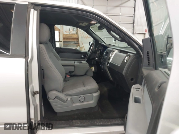 2014 Ford F-150 XL with VIN 1FTFX1ET2EKF47314, listed as a IAAI auction lot 41775865 with 167,908 mi miles. Bid and sale history available at carsss.com. Image 5.