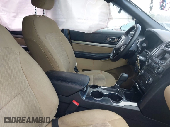 2017 Ford Explorer z VIN 1FM5K7B8XHGC37329, wystawiony jako IAAI lot #41607411 z przebiegiem 184 451 mil mil oraz . Historia ofert i sprzedaży dostępna na DreamBid. Obrazek 5.