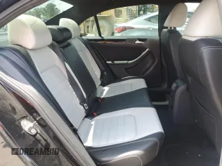 2015 Volkswagen Jetta SE with VIN 3VWD17AJ9FM415562, listed as a Copart auction lot 58252664 with 120,280 mi miles and Salvage title. Bid and sale history available at DreamBid. Image 10.
