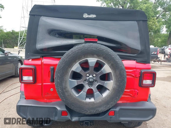 2018 Jeep Wrangler Unlimited Sahara z VIN 1C4HJXEG4JW316496, wystawiony jako IAAI lot #42437607 z przebiegiem 46 861 mil mil oraz . Historia ofert i sprzedaży dostępna na DreamBid. Obrazek 16.