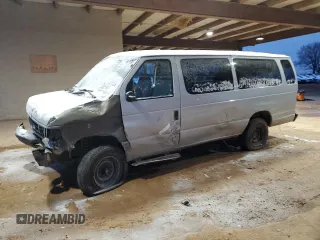 2004 Ford Econoline Passenger XL with VIN 1FBSS31L04HA31211, listed as a Copart auction lot 45018845 with 388,248 mi miles and Salvage Title. Bid and sale history available at carsss.com. Image 1.