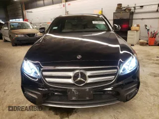 2019 Mercedes-Benz E-Class E 300 with VIN WDDZF4KB9KA550344, listed as a Copart auction lot 71108152 with 23,210 mi miles. Bid and sale history available at carsss.com. Image 5.