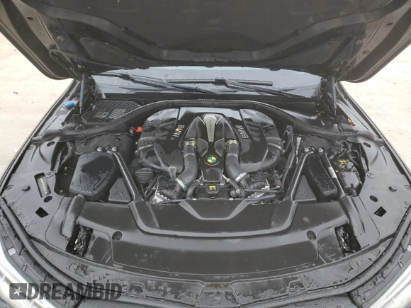 2018 BMW 7 Series ALPINA B7 xDrive with VIN WBA7F2C5XJG423853, listed as a Copart auction lot 88920175 with 124,652 mi miles and Salvage Title. Bid and sale history available at carsss.com. Image 11.