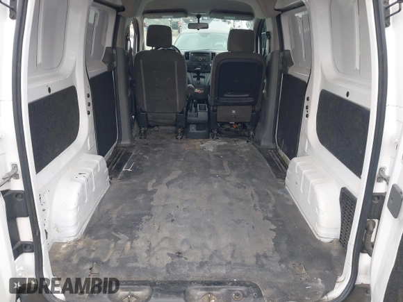 2016 Nissan NV200 S with VIN 3N6CM0KN3GK701545, listed as a IAAI auction lot 40633003 with 153,181 mi miles and . Bid and sale history available at DreamBid. Image 8.
