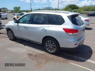 2016 Nissan Pathfinder SV with VIN 5N1AR2MN9GC615324, listed as a IAAI auction lot 42184115 with 67,673 mi miles. Bid and sale history available at carsss.com. Image 3.