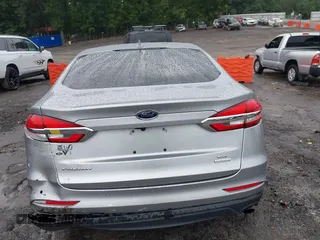 2020 Ford Fusion SE with VIN 3FA6P0HD5LR150418, listed as a IAAI auction lot 42347924 with 87,817 mi miles and . Bid and sale history available at DreamBid. Image 16.