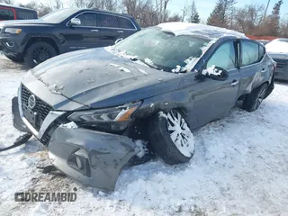 2019 Nissan Altima SV z VIN 1N4BL4DW5KN319234, wystawiony jako IAAI lot #41360319 z przebiegiem 55 665 mil mil oraz . Historia ofert i sprzedaży dostępna na DreamBid. Obrazek 19.