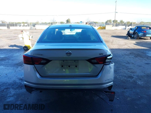2021 Nissan Altima 2.5 SV with VIN 1N4BL4DV7MN341133, listed as a IAAI auction lot 41590705 with 66,294 mi miles. Bid and sale history available at carsss.com. Image 17.