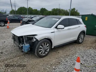 2019 Infiniti QX50 Essential z VIN 3PCAJ5M32KF100933, wystawiony jako Copart lot #56589865 z przebiegiem 80 898 mil mil oraz Szkody całkowita. Historia ofert i sprzedaży dostępna na DreamBid. Obrazek 1.