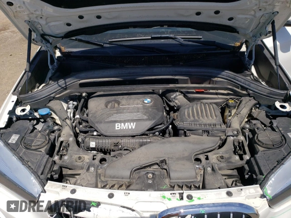2019 BMW X1 xDrive28i with VIN WBXHT3C51K3H35953, listed as a Copart auction lot 54751675 with 54,802 mi miles and Salvage title. Bid and sale history available at DreamBid. Image 12.