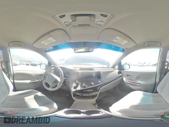 2011 Toyota Sienna LE AAS с VIN 5TDKK3DC9BS149113, выставлен на аукционе Copart как лот 56712085 с пробегом 212 294 миль миль и Списание • Salvage title. История ставок и продаж доступна на DreamBid. Изображение 16.
