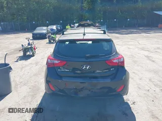 2016 Hyundai Elantra z VIN KMHD35LHXGU275560, wystawiony jako IAAI lot #42102381 z przebiegiem 35 572 mil mil oraz . Historia ofert i sprzedaży dostępna na DreamBid. Obrazek 16.