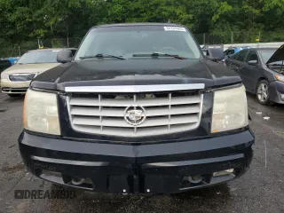 2002 Cadillac Escalade z VIN 1GYEC63T02R217174, wystawiony jako Copart lot #60339985 z przebiegiem 229 326 mil mil oraz Czysty tytuł • Clean title. Historia ofert i sprzedaży dostępna na DreamBid. Obrazek 5.