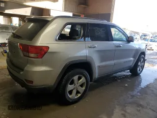 2011 Jeep Grand Cherokee Laredo with VIN 1J4RR4GG5BC538342, listed as a Copart auction lot 88694505 with Not Provided miles and Clean Title. Bid and sale history available at carsss.com. Image 3.