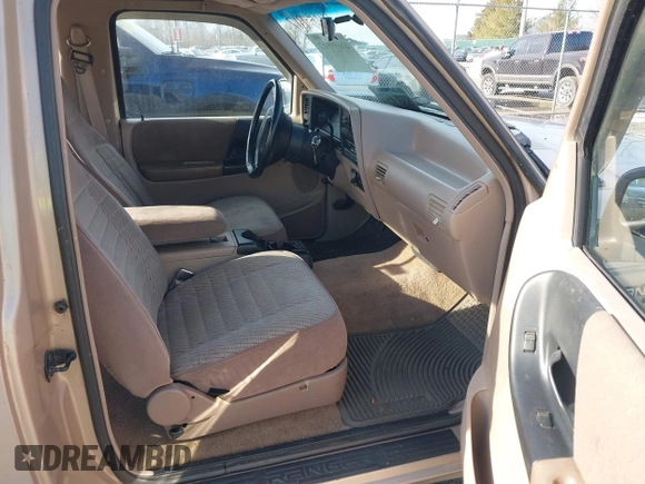 1994 Ford Ranger Splash with VIN 1FTCR15XXRPC53877, listed as a IAAI auction lot 41659917 with 417,570 mi miles. Bid and sale history available at carsss.com. Image 5.
