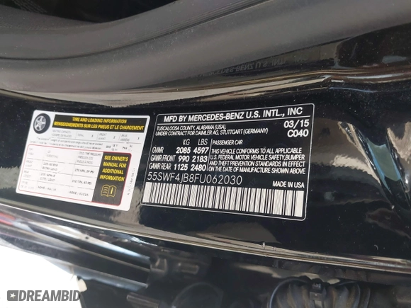 2015 Mercedes-Benz C-Class C 300 with VIN 55SWF4JB8FU062030, listed as a IAAI auction lot 41593649 with 123,196 mi miles. Bid and sale history available at carsss.com. Image 9.