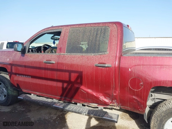 2014 Chevrolet Silverado 1500 LT with VIN 3GCUKREH4EG284122, listed as a IAAI auction lot 41667059 with 243,251 mi miles. Bid and sale history available at carsss.com. Image 14.