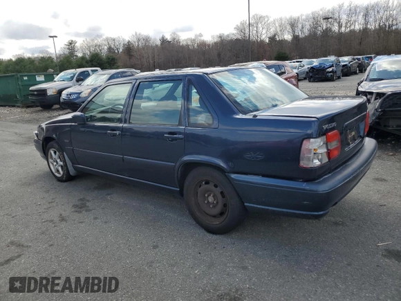 1998 Volvo S70 with VIN YV1LS5545W2474341, listed as a Copart auction lot 51945835 with 182,778 mi miles and Clean Title. Bid and sale history available at carsss.com. Image 2.