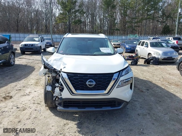 2023 Nissan Rogue SL with VIN 5N1BT3CA6PC933489, listed as a IAAI auction lot 41341119 with 6635 miles. Bid and sale history available at carsss.com. Image 12.