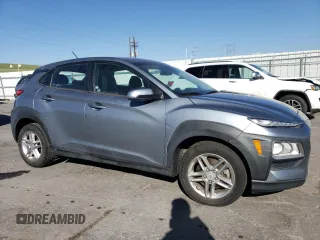 2021 Hyundai Kona SE z VIN KM8K1CAA3MU657559, wystawiony jako Copart lot #55162385 z przebiegiem 77 475 mil mil oraz Nie do naprawy • Non repairable. Historia ofert i sprzedaży dostępna na DreamBid. Obrazek 4.