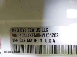 2022 Jeep Wrangler Unlimited Rubicon with VIN 1C4JJXFM0NW154202, listed as a IAAI auction lot 42400067 with 60,486 mi miles and . Bid and sale history available at DreamBid. Image 9.