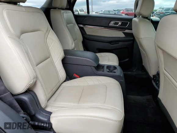 2017 Ford Explorer Platinum with VIN 1FM5K8HT4HGA97313, listed as a Copart auction lot 61678415 with 137,405 mi miles and Salvage title. Bid and sale history available at DreamBid. Image 11.