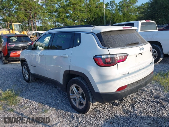 2024 Jeep Compass Latitude with VIN 3C4NJDBN5RT607238, listed as a IAAI auction lot 42732895 with 43,063 mi miles and . Bid and sale history available at DreamBid. Image 3.