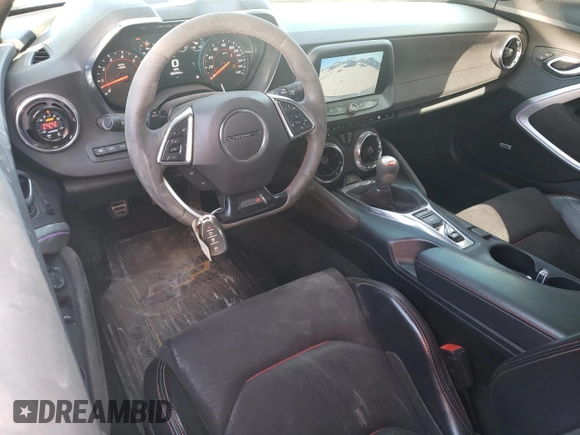 2018 Chevrolet Camaro ZL1 with VIN 1G1FJ1R61J0123661, listed as a Copart auction lot 47317855 with 36,043 mi miles and Salvage Title. Bid and sale history available at DreamBid. Image 8.