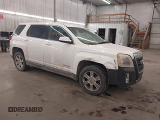 2013 GMC Terrain SLE with VIN 2GKALMEK5D6137644, listed as a IAAI auction lot 42109732 with 169,048 mi miles. Bid and sale history available at carsss.com. Image 1.