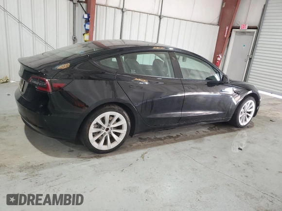 2022 Tesla Model 3 z VIN 5YJ3E1EA1NF286584, wystawiony jako Copart lot #48597405 z przebiegiem 83 340 mil mil oraz Czysty tytuł • Clean title. Historia ofert i sprzedaży dostępna na DreamBid. Obrazek 3.
