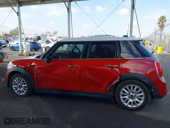 2016 MINI Cooper Hardtop 4 Door S with VIN WMWXU3C5XG2D28360, listed as a IAAI auction lot 41539607 with 78,616 mi miles. Bid and sale history available at carsss.com. Image 14.