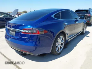 2020 Tesla Model S Long Range with VIN 5YJSA1E25LF401362, listed as a IAAI auction lot 41771363 with 28,015 mi miles. Bid and sale history available at carsss.com. Image 4.