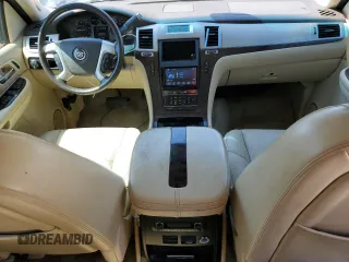 2007 Cadillac Escalade EXT with VIN 3GYFK62897G239489, listed as a Copart auction lot 53083015 with 145,319 mi miles and Clean Title. Bid and sale history available at carsss.com. Image 8.