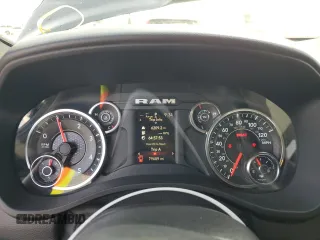 2021 Ram 1500 Big Horn z VIN 1C6RREFM3MN594359, wystawiony jako Copart lot #47924645 z przebiegiem 79 689 mil mil oraz Szkoda całkowita • Salvage title. Historia ofert i sprzedaży dostępna na DreamBid. Obrazek 9.