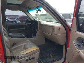 2004 Chevrolet Avalanche Z66 z VIN 3GNEC12T74G200506, wystawiony jako IAAI lot #41742299 z przebiegiem Nie podano mil oraz . Historia ofert i sprzedaży dostępna na DreamBid. Obrazek 5.