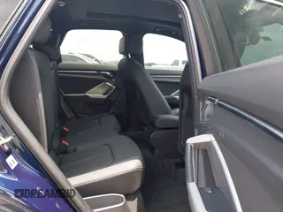 2020 Audi Q3 Premium z VIN WA1AECF34L1104864, wystawiony jako IAAI lot #42266118 z przebiegiem 43 024 mil mil oraz . Historia ofert i sprzedaży dostępna na DreamBid. Obrazek 8.