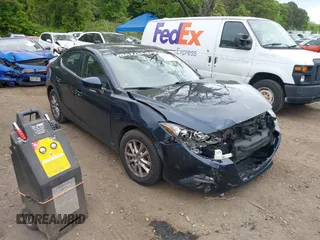 2015 Mazda 3 i Grand Touring with VIN JM1BM1W72F1240564, listed as a IAAI auction lot 42259968 with 88,283 mi miles and . Bid and sale history available at DreamBid. Image 1.