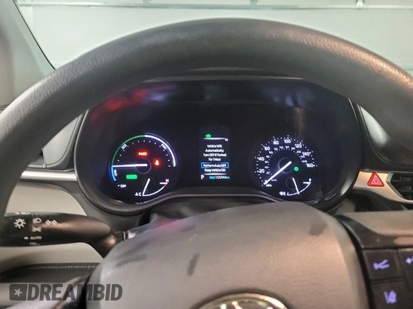 2022 Toyota Sienna LE с VIN 5TDKSKFC2NS047017, выставлен на аукционе IAAI как лот 42501101 с пробегом 155 942 миль миль и . История ставок и продаж доступна на DreamBid. Изображение 13.