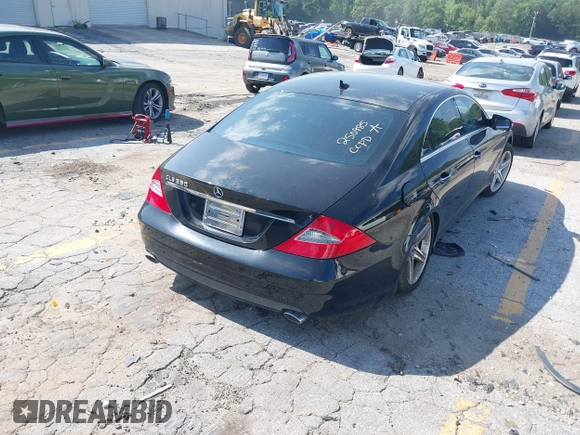 2009 Mercedes-Benz CLS 550 with VIN WDDDJ72X99A147500, listed as a IAAI auction lot 42171468 with 73,956 mi miles and . Bid and sale history available at DreamBid. Image 4.