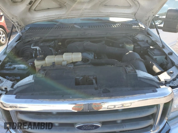 2001 Ford Super Duty F-250 XL with VIN 1FTNW21S91EA22597, listed as a Copart auction lot 77105584 with 176,073 mi miles and Clean Title. Bid and sale history available at carsss.com. Image 11.