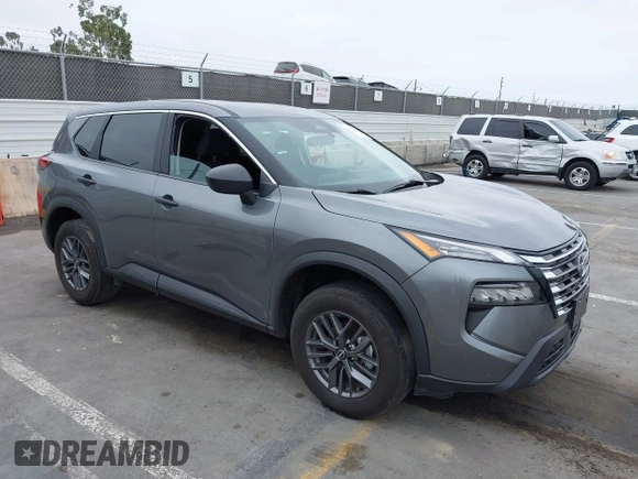 2024 Nissan Rogue S with VIN 5N1BT3AAXRC697600, listed as a IAAI auction lot 42716015 with 28,370 mi miles and . Bid and sale history available at DreamBid. Image 1.