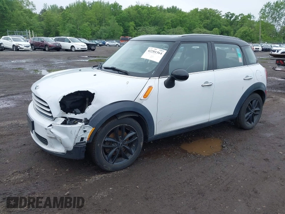 2013 MINI Countryman with VIN WMWZB3C53DWM08244, listed as a IAAI auction lot 42281364 with 139,894 mi miles and . Bid and sale history available at DreamBid. Image 20.