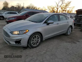 2019 Ford Fusion SE with VIN 3FA6P0LU9KR242136, listed as a Copart auction lot 85002604 with 108,653 mi miles and Salvage Title. Bid and sale history available at DreamBid. Image 1.