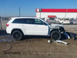 2019 Jeep Grand Cherokee Limited z VIN 1C4RJEBG7KC857963, wystawiony jako IAAI lot #40819853 z przebiegiem 70 165 mil mil oraz . Historia ofert i sprzedaży dostępna na DreamBid. Obrazek 13.