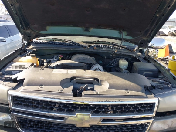 2007 Chevrolet Silverado 1500 LS with VIN 2GCEC13V471149956, listed as a IAAI auction lot 41899072 with 151,537 mi miles and . Bid and sale history available at DreamBid. Image 10.
