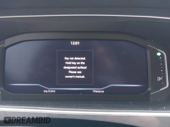 2021 Volkswagen Tiguan SE with VIN 3VV3B7AX3MM058751, listed as a IAAI auction lot 41527365 with 19,646 mi miles and . Bid and sale history available at DreamBid. Image 7.