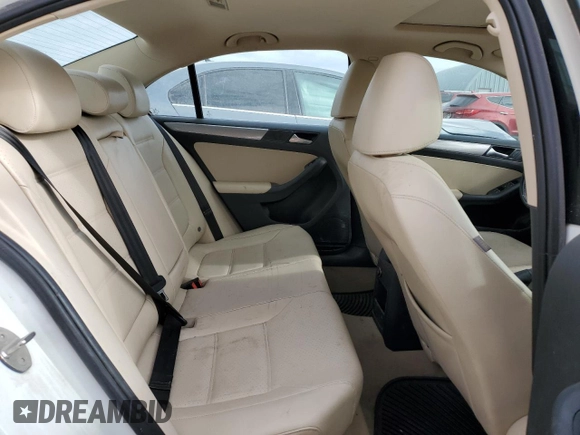 2015 Volkswagen Jetta Sedan 1.8T SE w/Connectivity with VIN 3VWD07AJ3FM235688, listed as a Copart auction lot 50585285 with 0 mi miles and Salvage Title. Bid and sale history available at carsss.com. Image 10.