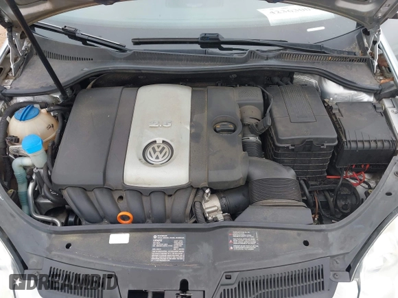 2008 Volkswagen Rabbit S with VIN WVWDA71K78W331772, listed as a IAAI auction lot 42363004 with 173,557 mi miles and . Bid and sale history available at DreamBid. Image 10.